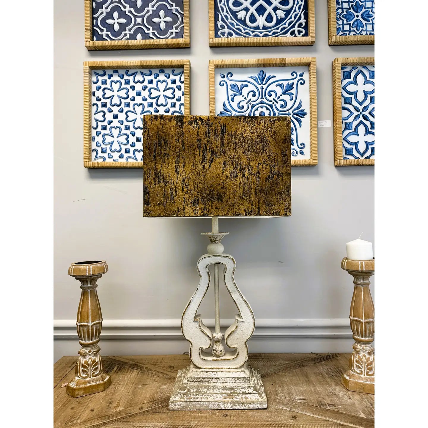 DISTRESSED WOOD TABLE LAMP WITH METAL SHADE