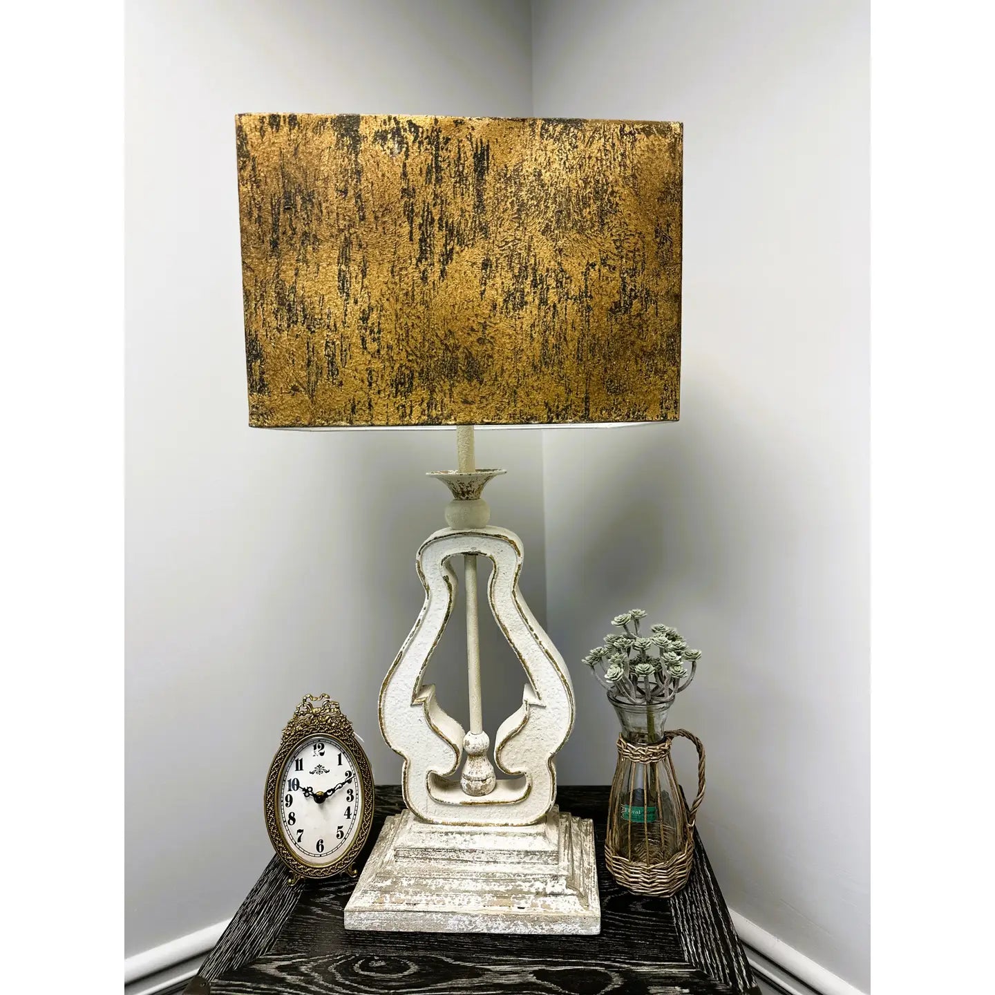 DISTRESSED WOOD TABLE LAMP WITH METAL SHADE