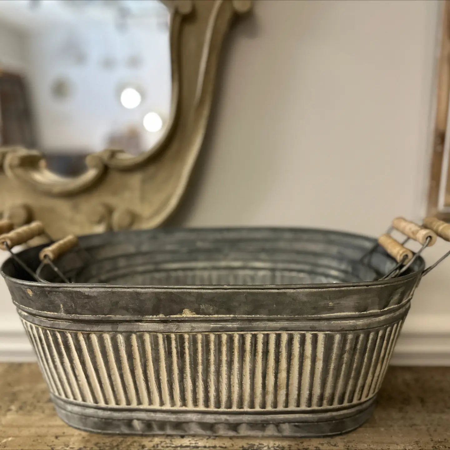 Iron Tray with Wood Handle - Set of 3