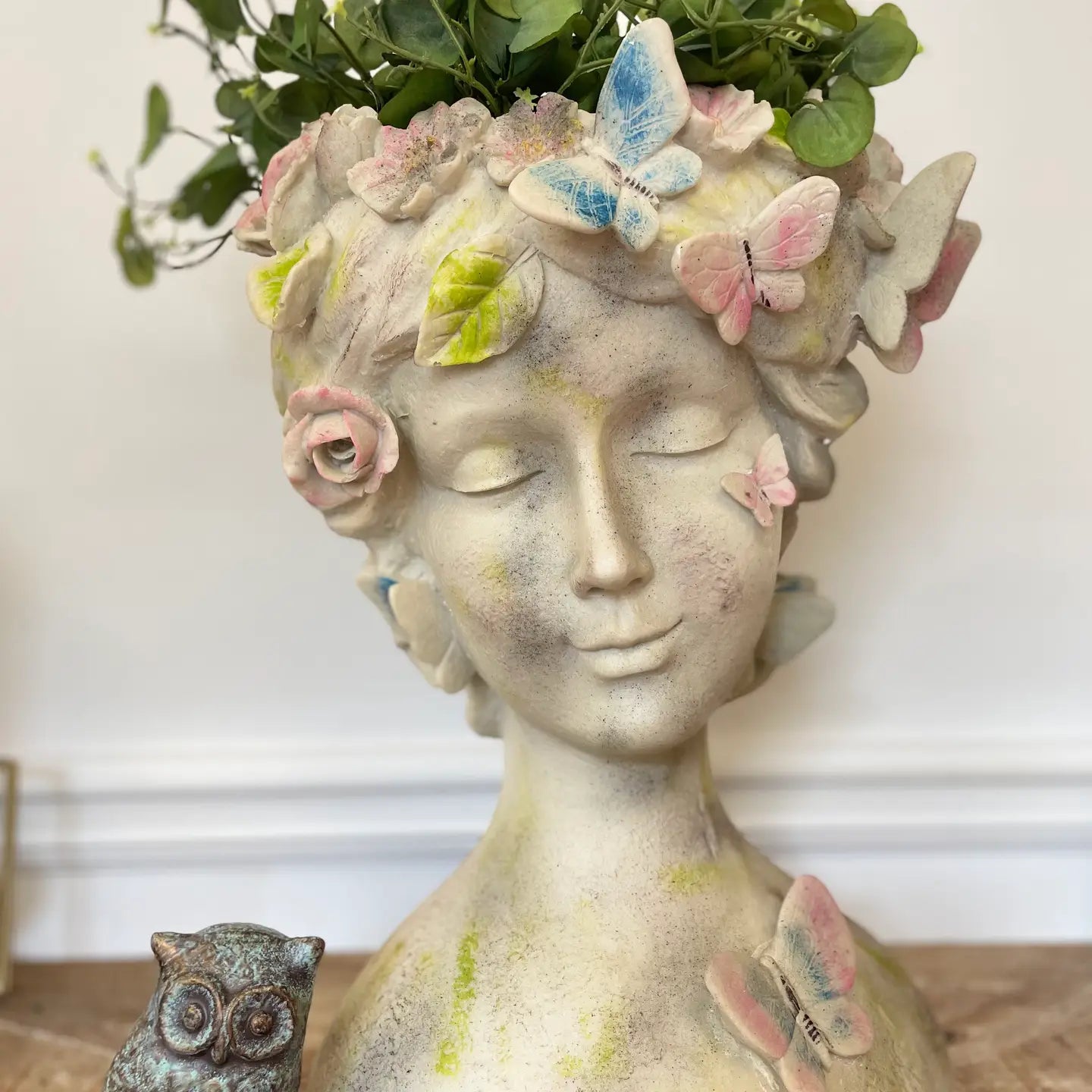 RESIN YOUNG GIRL PLANTER WITH COLORFUL BUTTERFLY