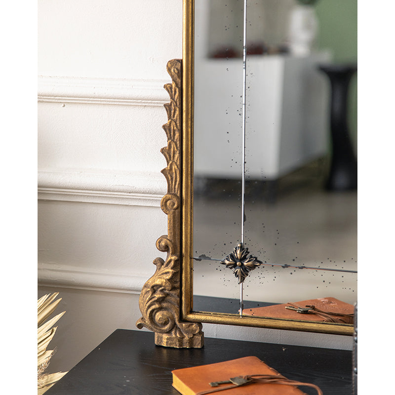 Antique-Style Arched Wall Mirror with Gold Finish Frame