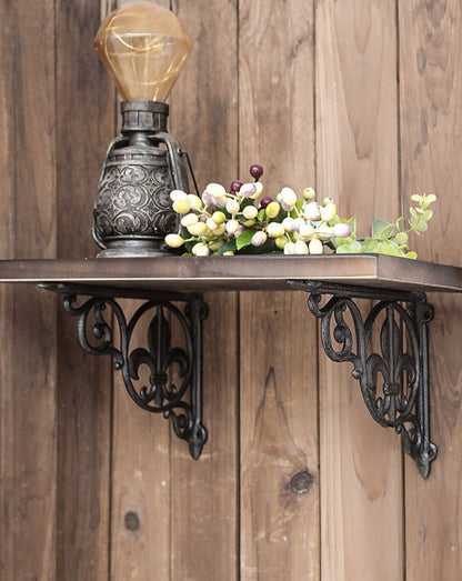 Iron Scrollwork Wall Brackets