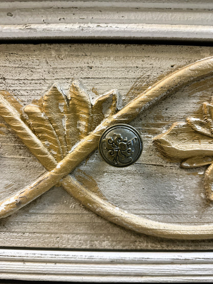 Three Tiers Vintage French Style Chest