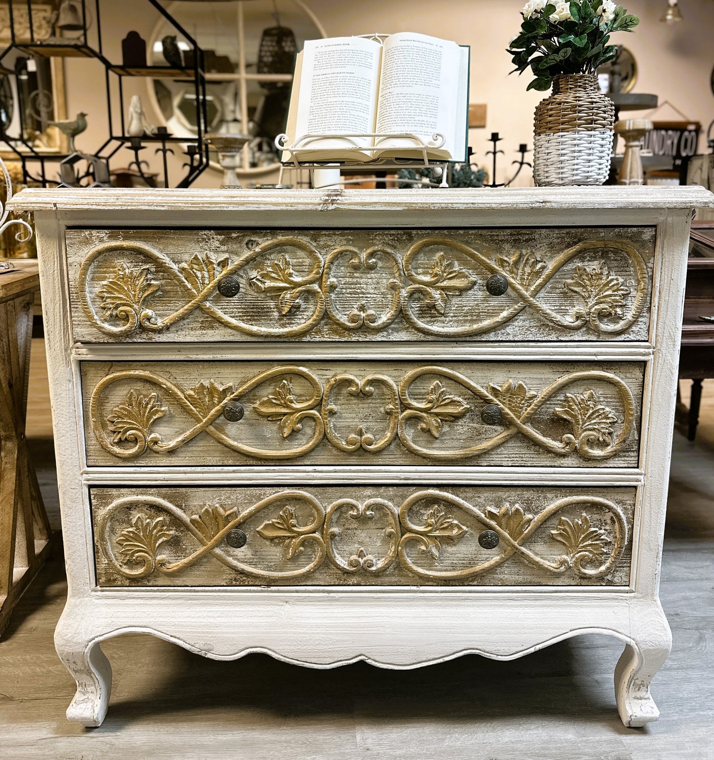 Three Tiers Vintage French Style Chest