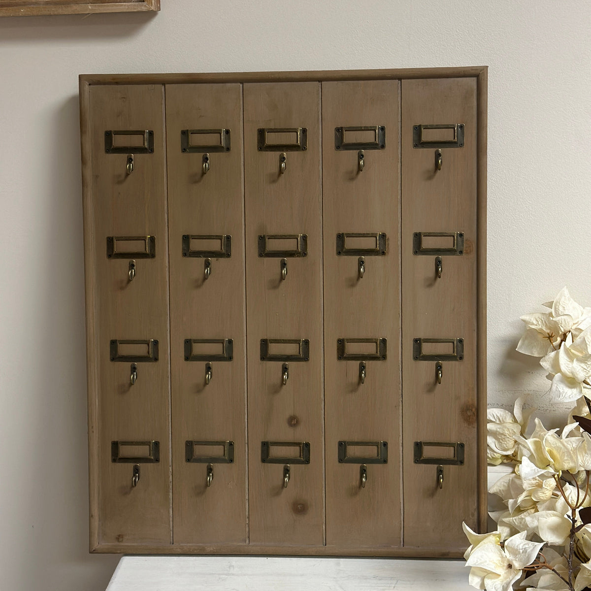 Rustic Recycled Pine Hotel Keyrack