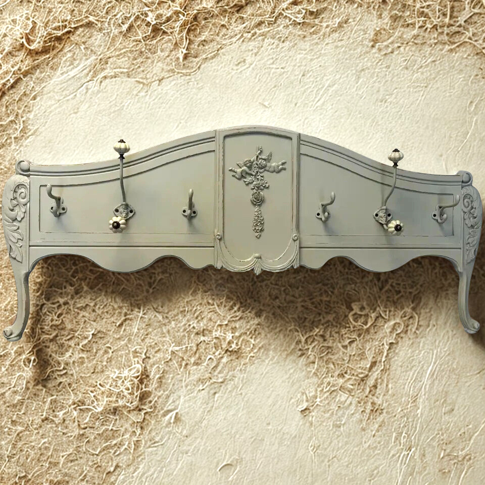 6-HOOK WALL MOUNTED COAT RACK