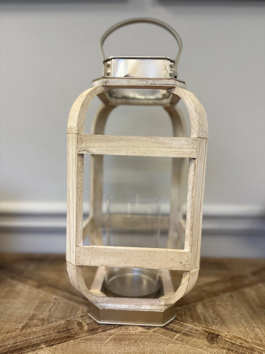 WOOD WITH METAL WHITE LANTERN CANDLE HOLDER