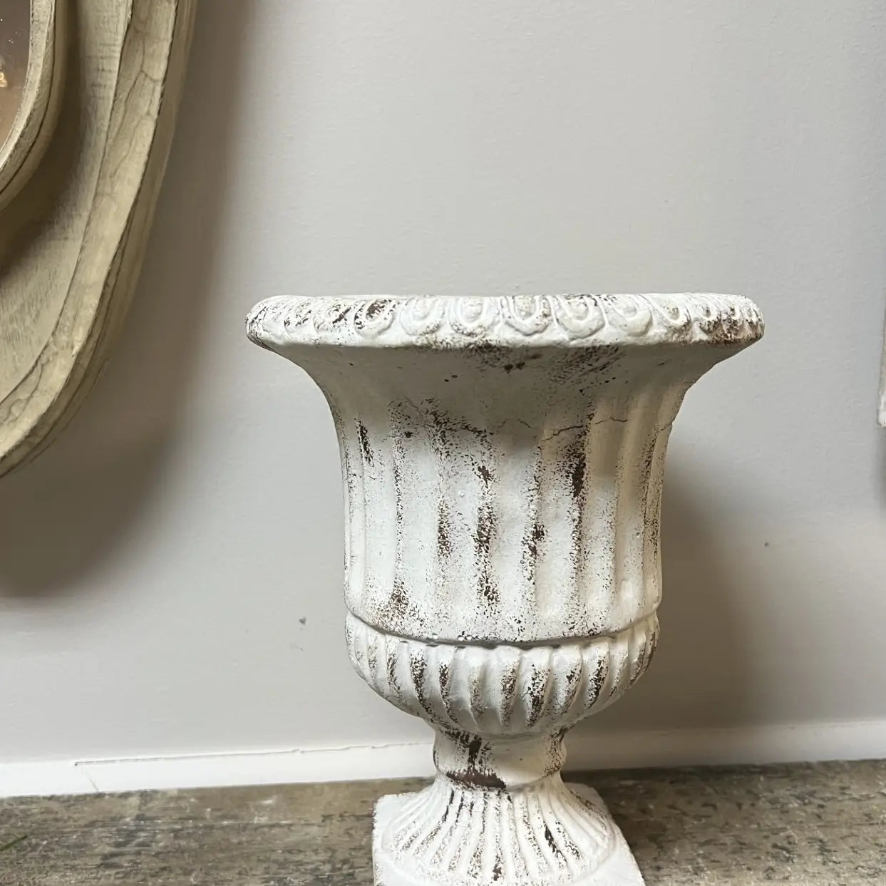 CEMENT URN PLANTER